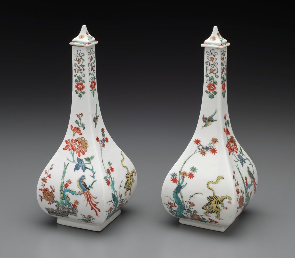 Kakiemon Sake Bottles